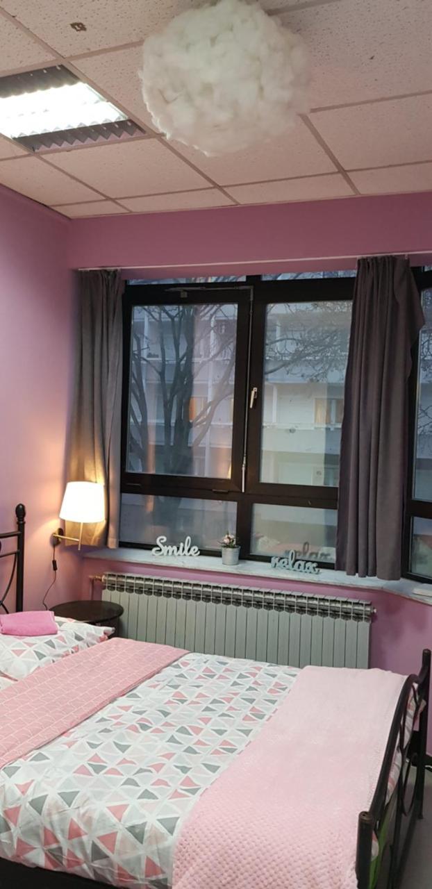 Fancy Hostel Zagreb Bagian luar foto